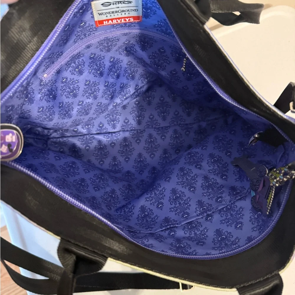 Harveys Haunted Mansion Shoulder Bag - Picture 10 of 11